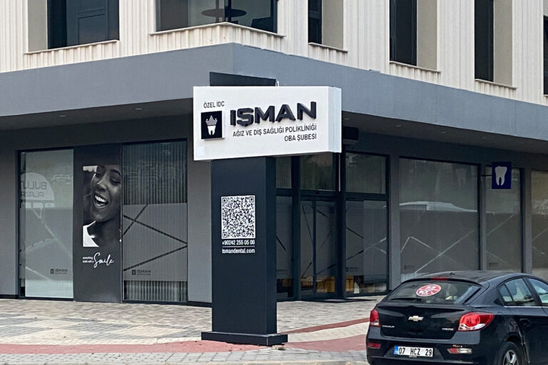 max-tabela-alanya-işman dental – Totem tabela 2