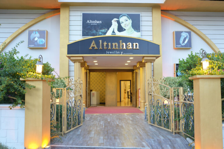 max-tabela-alanya – Altınhan Kuyumculuk – krom kutu harf tabela